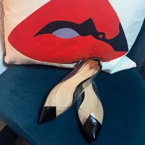 - Schutz Black Clear Pointy Toe Flat Size 5.5